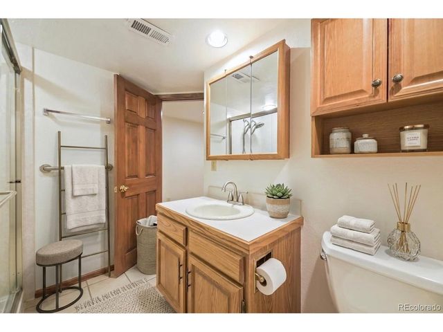 2900 S Quebec St 10, Denver, CO 80231