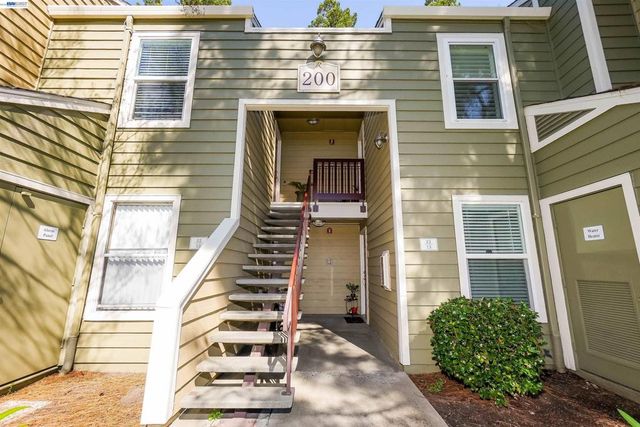 200 Reflections Dr 23, San Ramon, CA 94583