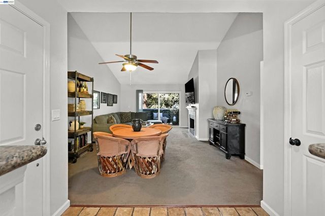 200 Reflections Dr 23, San Ramon, CA 94583