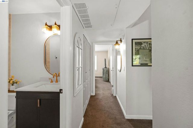 200 Reflections Dr 23, San Ramon, CA 94583