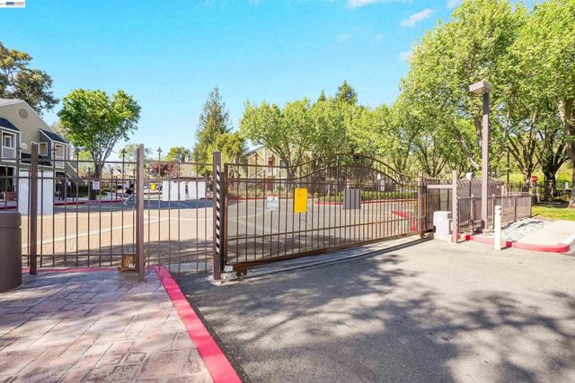 200 Reflections Dr 23, San Ramon, CA 94583