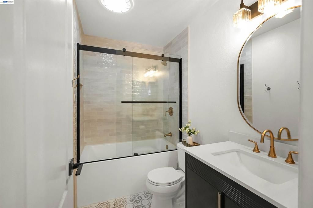 Image 27 of property listing at 200 Reflections Dr 23, San Ramon, CA 94583