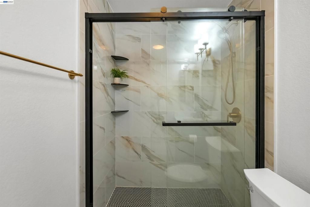 Image 34 of property listing at 200 Reflections Dr 23, San Ramon, CA 94583