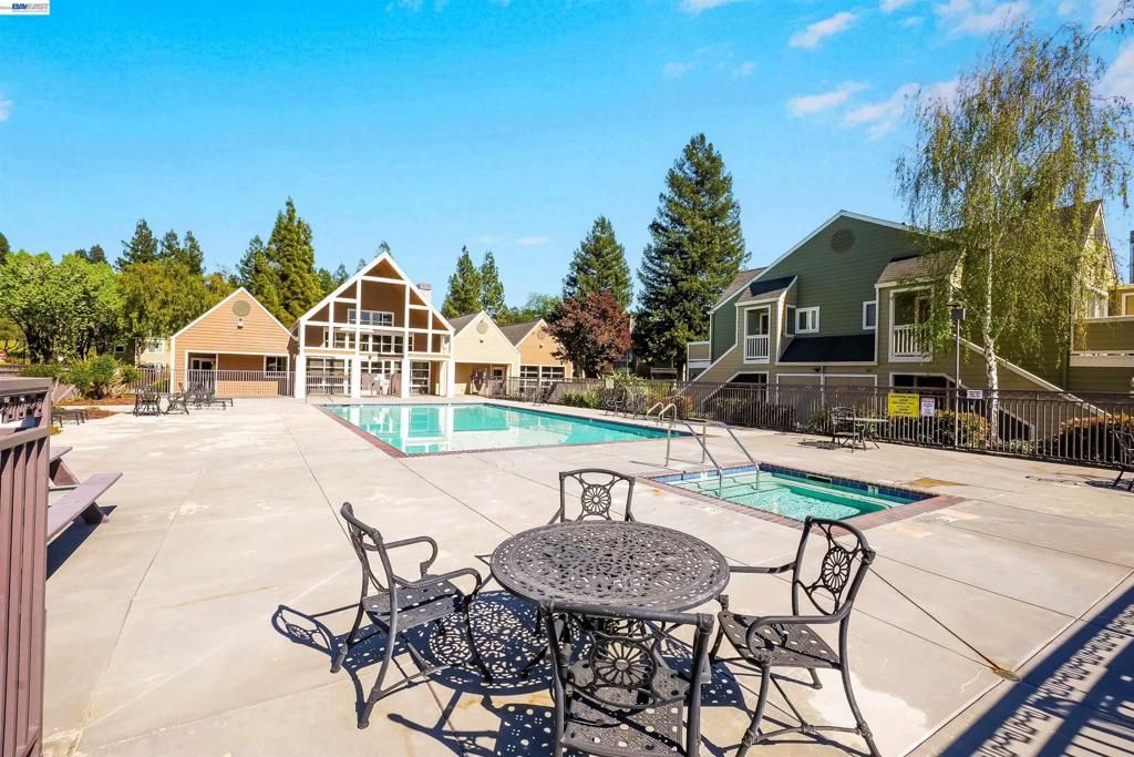 Image 55 of property listing at 200 Reflections Dr 23, San Ramon, CA 94583