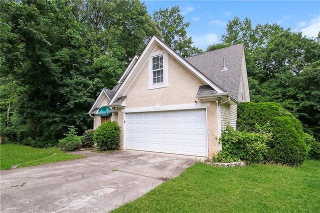 1031 Chads Ridge, Jonesboro, GA 30236