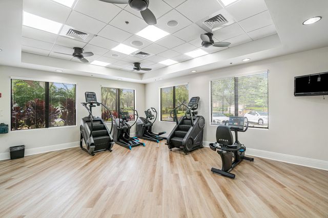 8867 Starhaven Cove, Boynton Beach, FL 33473