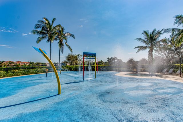 8867 Starhaven Cove, Boynton Beach, FL 33473