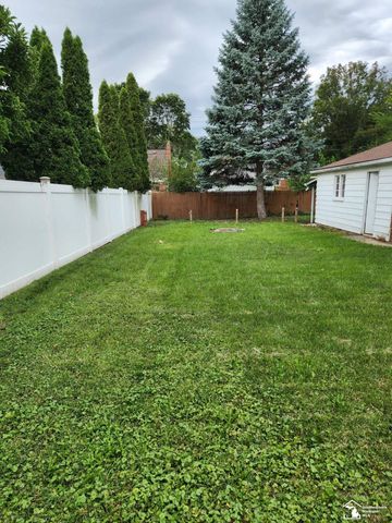 7520 Harding Street, Taylor, MI 48180