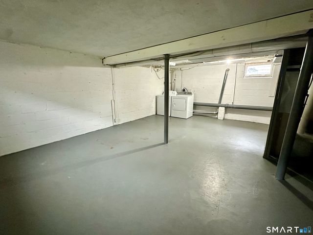 1160 Whitney Avenue E, Hamden, CT 06517