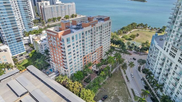 2001 Biscayne Boulevard 2303, Miami, FL 33137
