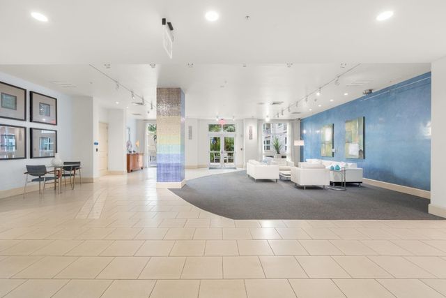 2001 Biscayne Boulevard 2303, Miami, FL 33137