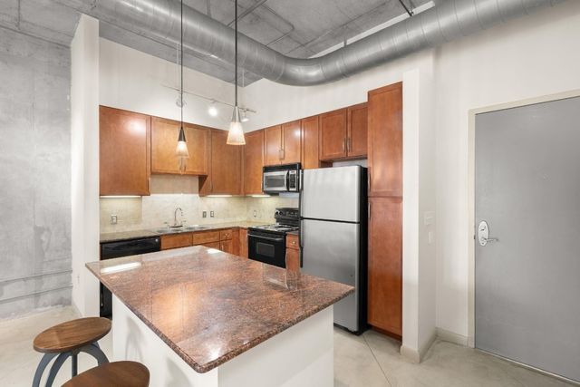 2001 Biscayne Boulevard 2303, Miami, FL 33137