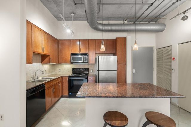 2001 Biscayne Boulevard 2303, Miami, FL 33137