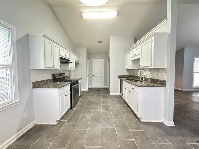 510 Heathgate Drive, Lawrenceville, GA 30044