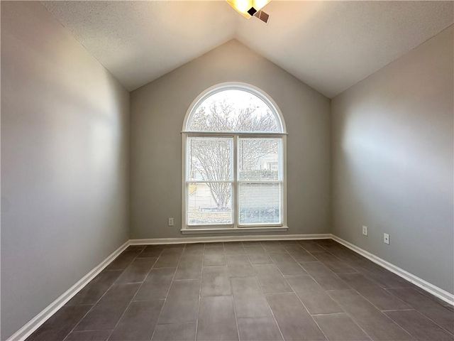 510 Heathgate Drive, Lawrenceville, GA 30044