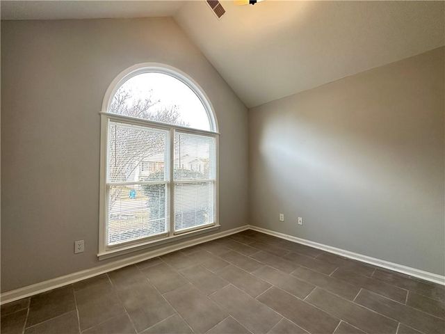 510 Heathgate Drive, Lawrenceville, GA 30044