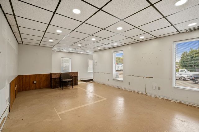 520 Washington Avenue, Dravosburg, PA 15034