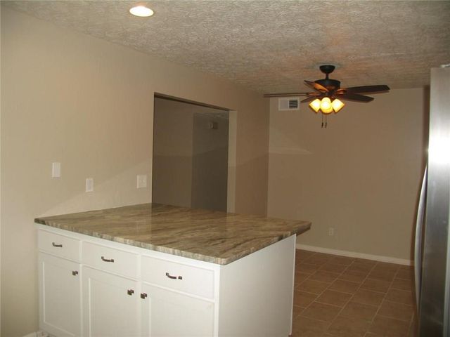 703 PARKAIRE Crossing 703, Marietta, GA 30068