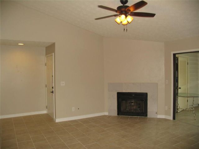 703 PARKAIRE Crossing 703, Marietta, GA 30068