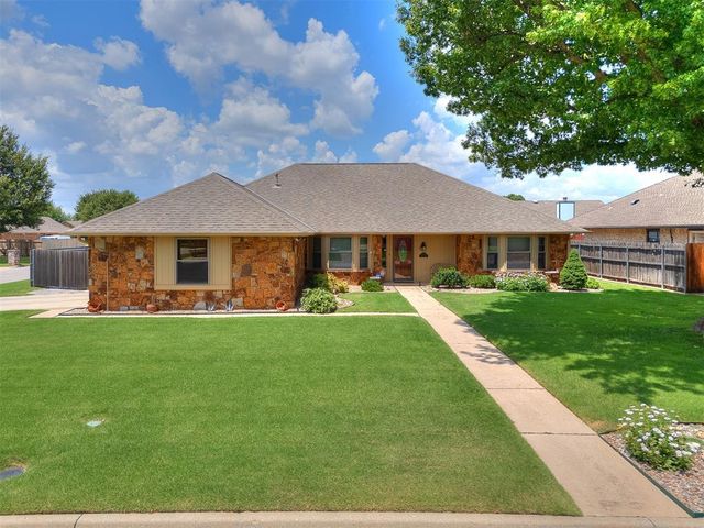 8201 Canna Lane, Oklahoma City, OK 73132