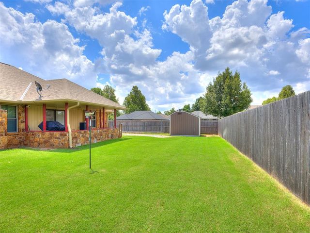 8201 Canna Lane, Oklahoma City, OK 73132