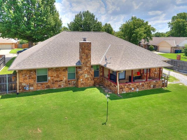 8201 Canna Lane, Oklahoma City, OK 73132
