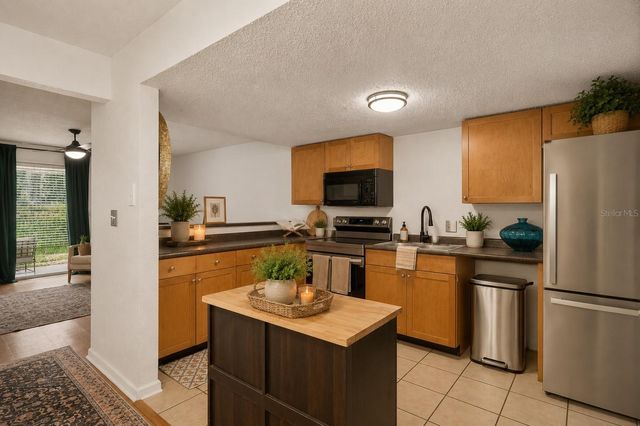 1810 NW 23RD BOULEVARD 230A, Gainesville, FL 32605