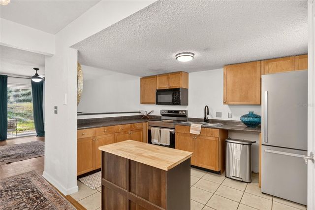 1810 NW 23RD BOULEVARD 230A, Gainesville, FL 32605