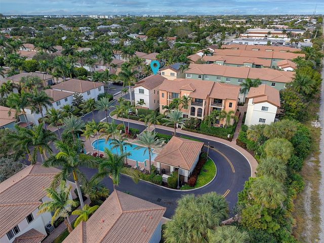 72 NW Chaucer Lane, Boca Raton, FL 33432