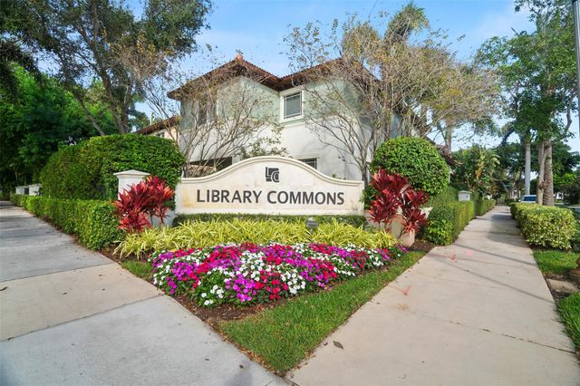 72 NW Chaucer Lane, Boca Raton, FL 33432