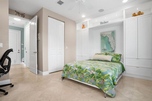 72 NW Chaucer Lane, Boca Raton, FL 33432