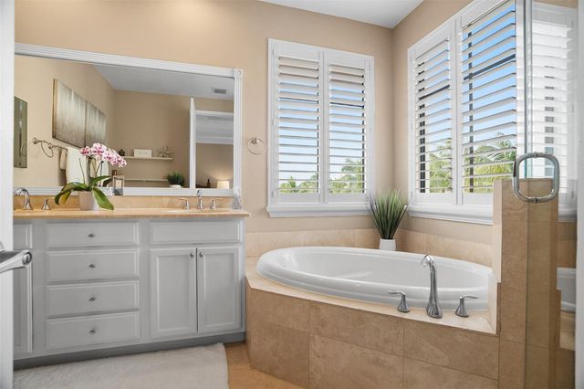 72 NW Chaucer Lane, Boca Raton, FL 33432