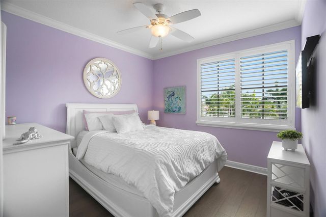 72 NW Chaucer Lane, Boca Raton, FL 33432