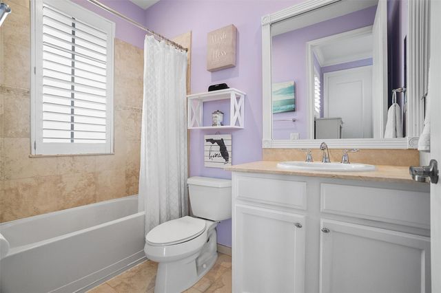 72 NW Chaucer Lane, Boca Raton, FL 33432