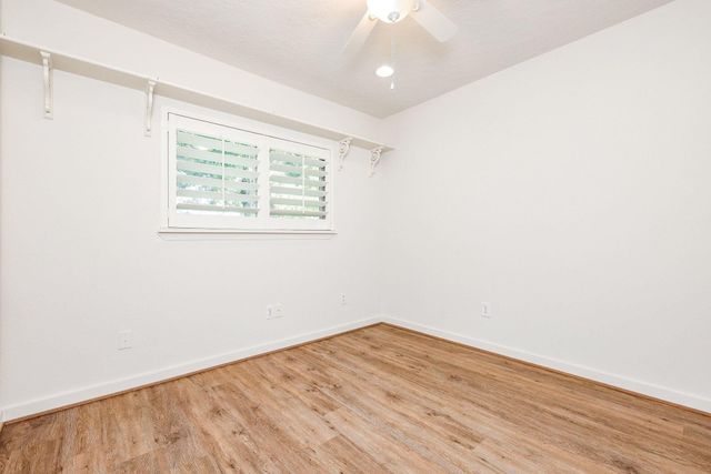 12730 Ridgelow Lane, Houston, TX 77070