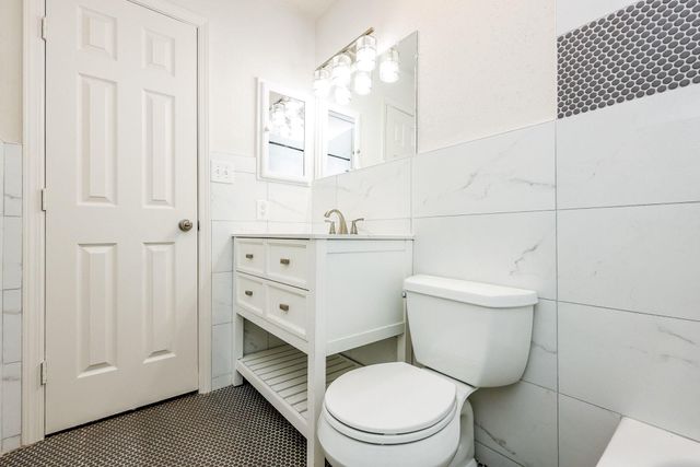 12730 Ridgelow Lane, Houston, TX 77070