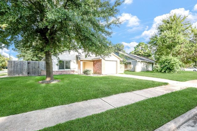 12730 Ridgelow Lane, Houston, TX 77070