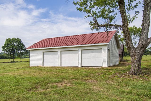 3568 Arbor Hill Rd, Petersburg, TN 37144
