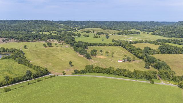 3568 Arbor Hill Rd, Petersburg, TN 37144