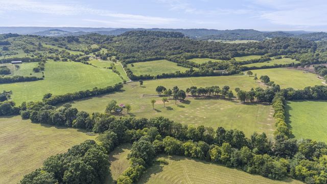 3568 Arbor Hill Rd, Petersburg, TN 37144