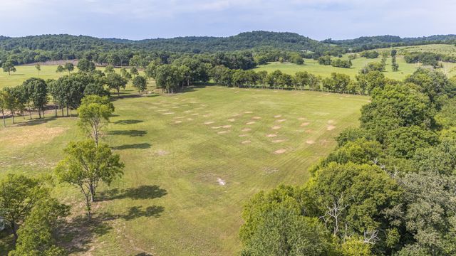 3568 Arbor Hill Rd, Petersburg, TN 37144
