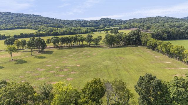 3568 Arbor Hill Rd, Petersburg, TN 37144