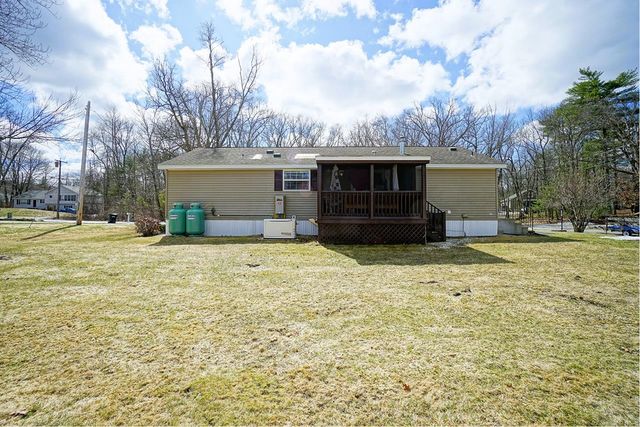 28 West Street, Salem, NH 03079