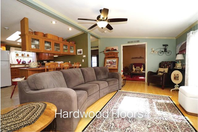 28 West Street, Salem, NH 03079