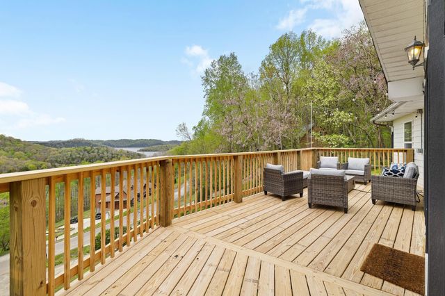 350 Williamson Cir, Smithville, TN 37166