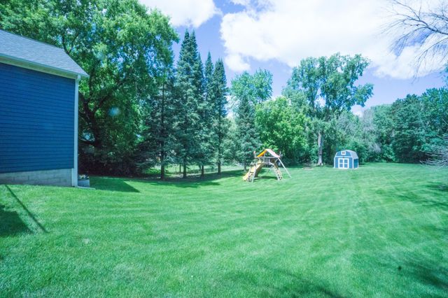 6130 Stillwater Boulevard N, Oakdale, MN 55128