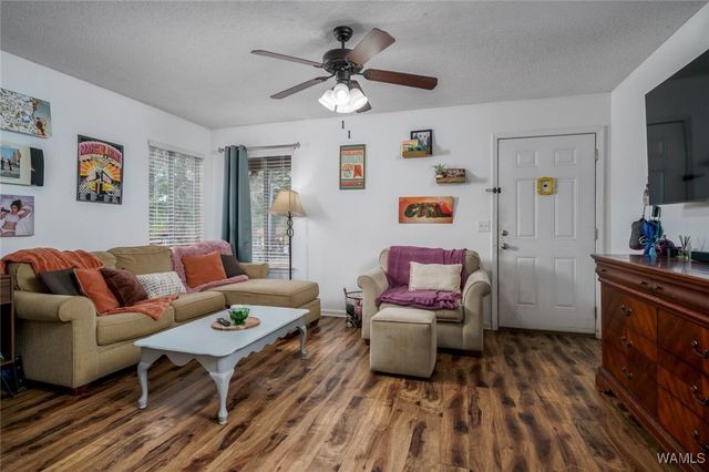 3914 Watermelon 550B, Northport, AL 35473