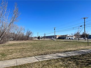 400 Lakeshore Drive, Canandaigua-city, NY 14424