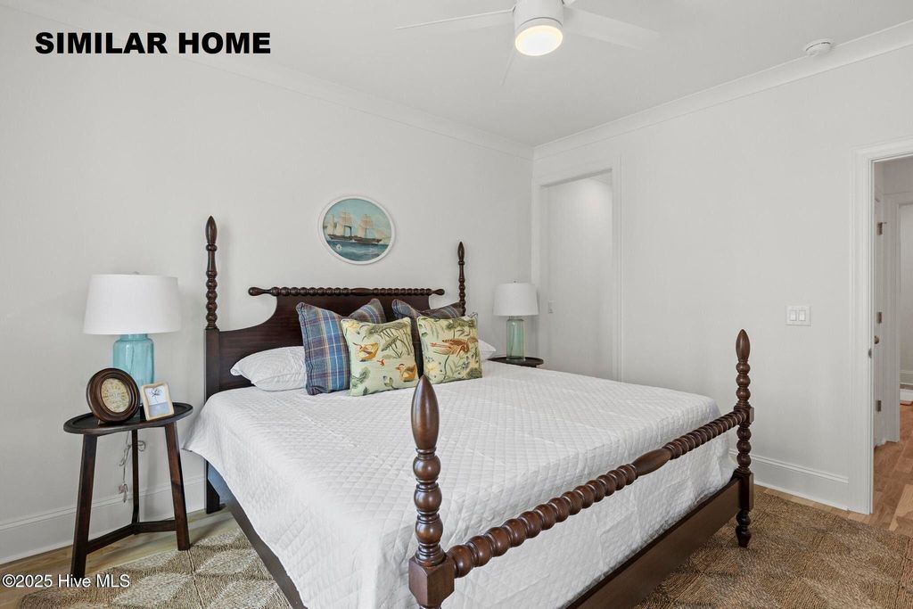 Image 20 of property listing at 607 S Topsail Drive, Holly Ridge, NC 28445