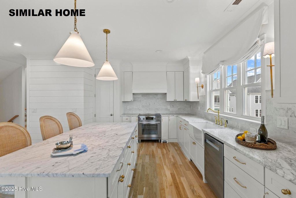 Image 43 of property listing at 607 S Topsail Drive, Holly Ridge, NC 28445